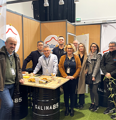 Photo de groupe de l'équipe Galina au salon Tech'Elevage